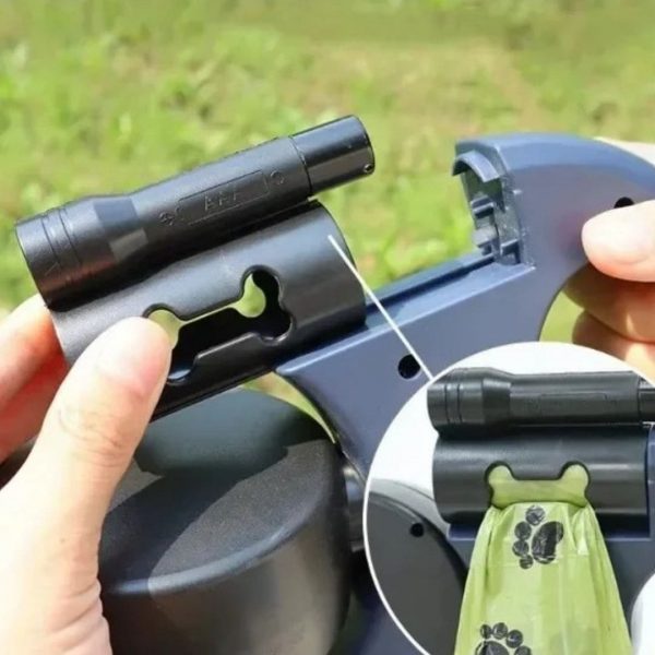 Laisse double anti-enroulement pratique avec lampe torche et sacs intégrés - Occamarket