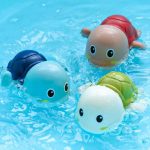 Jouets de bain flottants et nageurs (lot de 3) - Occamarket