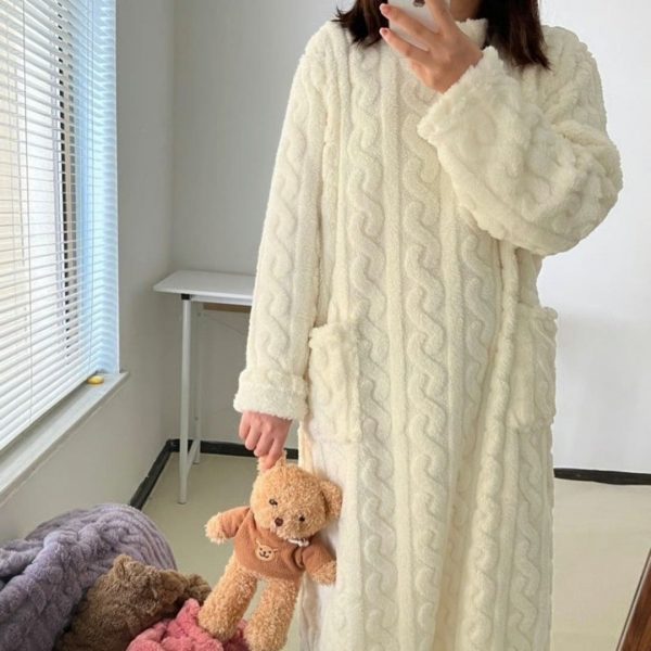 Robe pull d'hiver longue manche en velours pour la maison - Occamarket