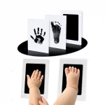 Kit d'Empreintes de Main et de Pied pour Nouveau-Né – Tampons Encreurs, Cadre Photo Souvenir, Cadeau de Naissance